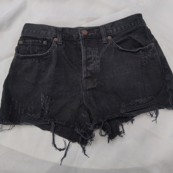 We The Free People short denim black distressed 28 - Picture 2 of 7